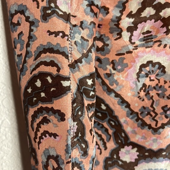 Sundance Sonora Embraces Silk Shirt Pink, Brown & Aqua Size Medium - Picture 9 of 13